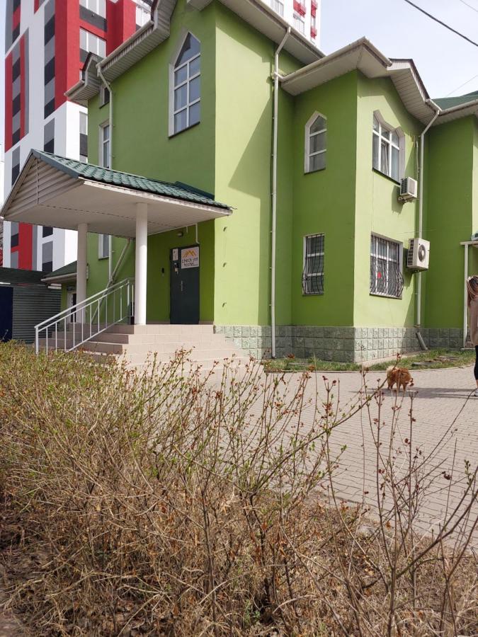 Check Inn Hostel Almaty Exterior photo