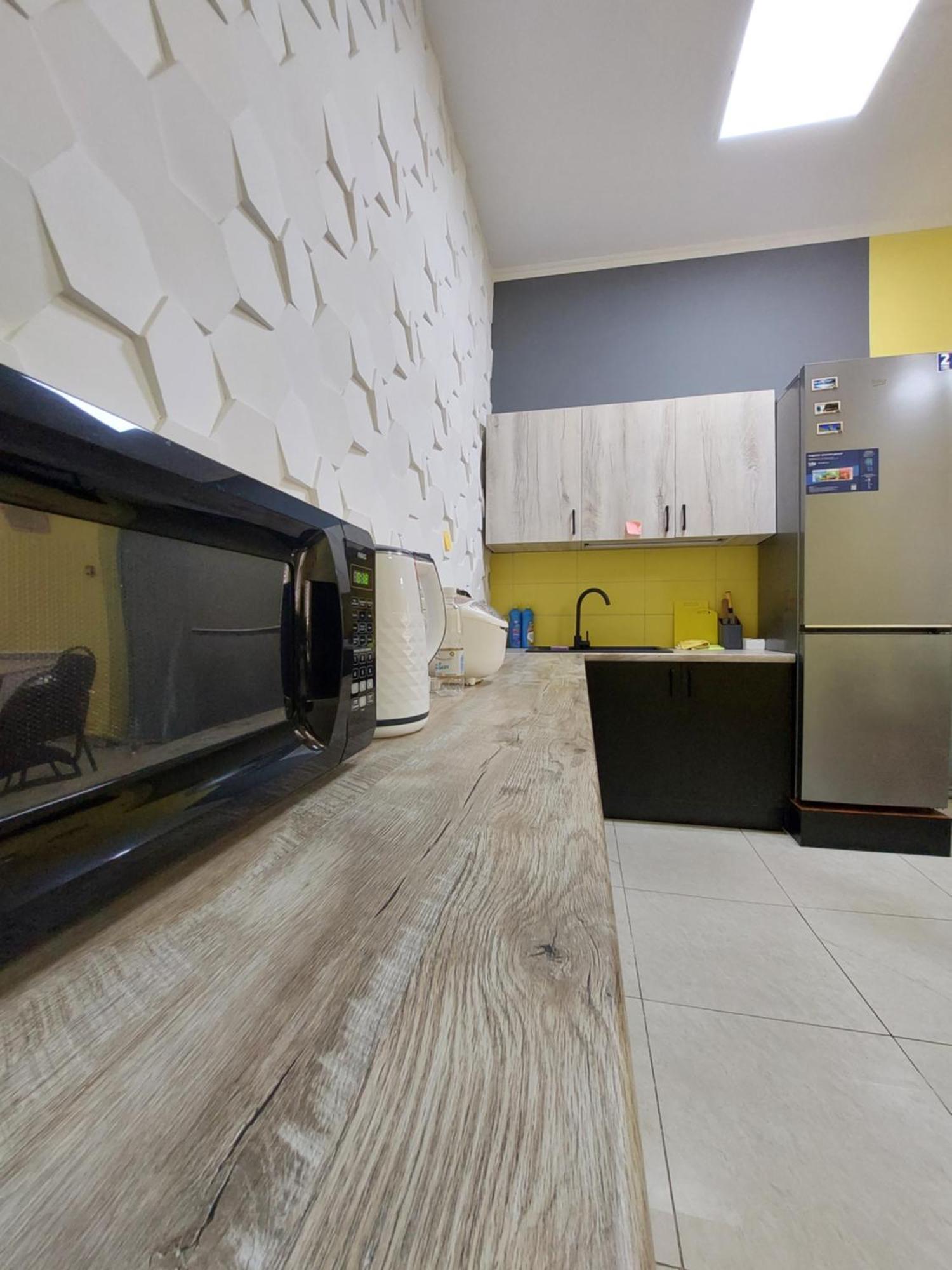 Check Inn Hostel Almaty Exterior photo